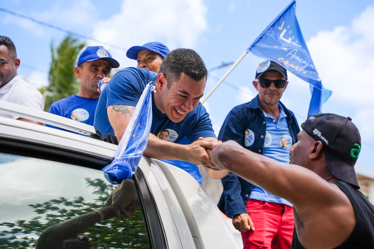 Levi Oliveira lidera maratona pelas ruas da zona oeste e fortalece campanha com apoio popular