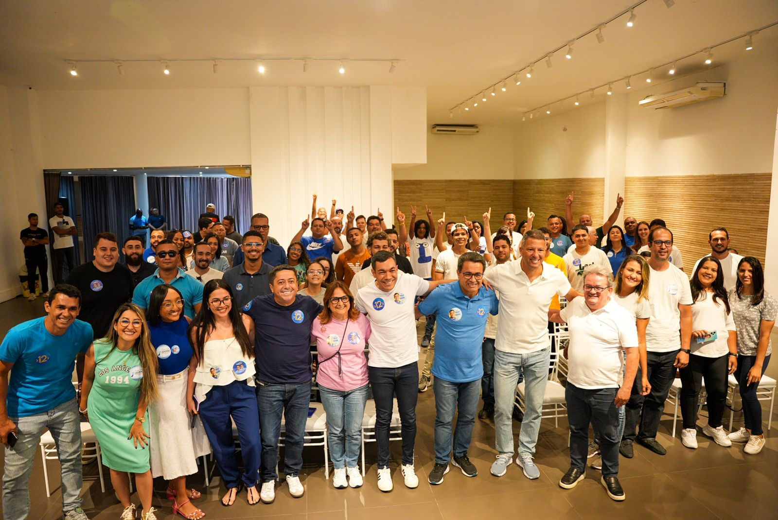 LEVI OLIVEIRA É RECEBIDO POR JOVENS A CONVITE DE WASHINGTON CORAÇÃO VALENTE