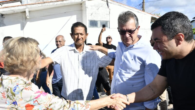 Levi Oliveira participa da assinatura da reforma do porto de Pirambu