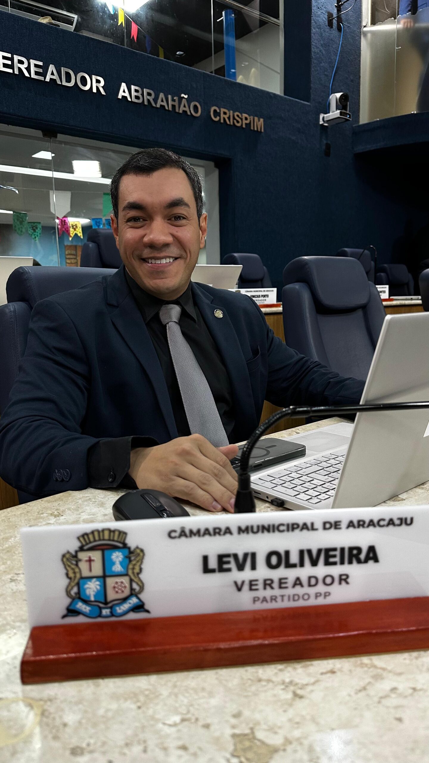 Vereador Levi Oliveira ressalta investimento na saúde e ações da SMTT em Aracaju