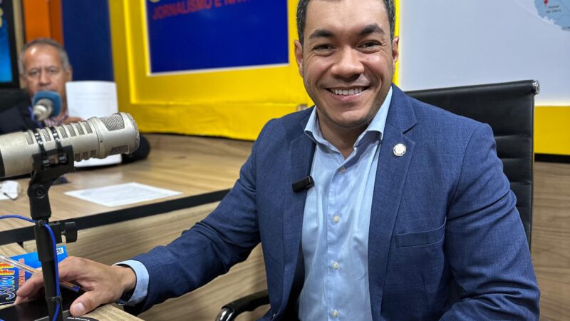 Levi Oliveira destaca ações em segurança e empreendedorismo em entrevista à Rádio Xodó FM