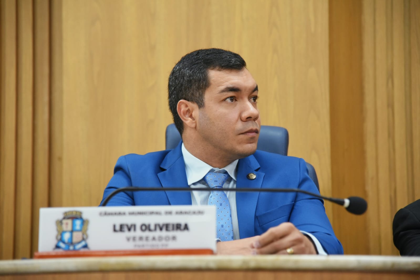 Levi Oliveira preside Audiência Pública sobre a LDO e questiona sobre incentivos fiscais para empresas 