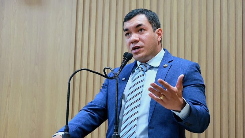 Levi Oliveira exalta redução na pobreza e crescimento da geração de emprego em Sergipe