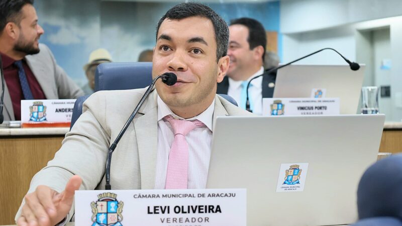 Levi Oliveira sugere criação de áreas de apoio e descanso para moto entregadores na capital