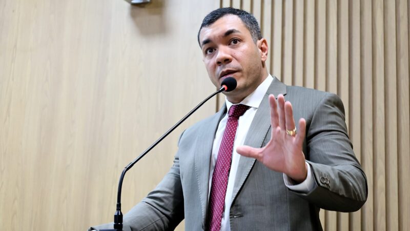 Com retomada dos trabalhos legislativos, Levi Oliveira ressalta investimentos em infraestrutura e saúde e revisão do Plano Diretor
