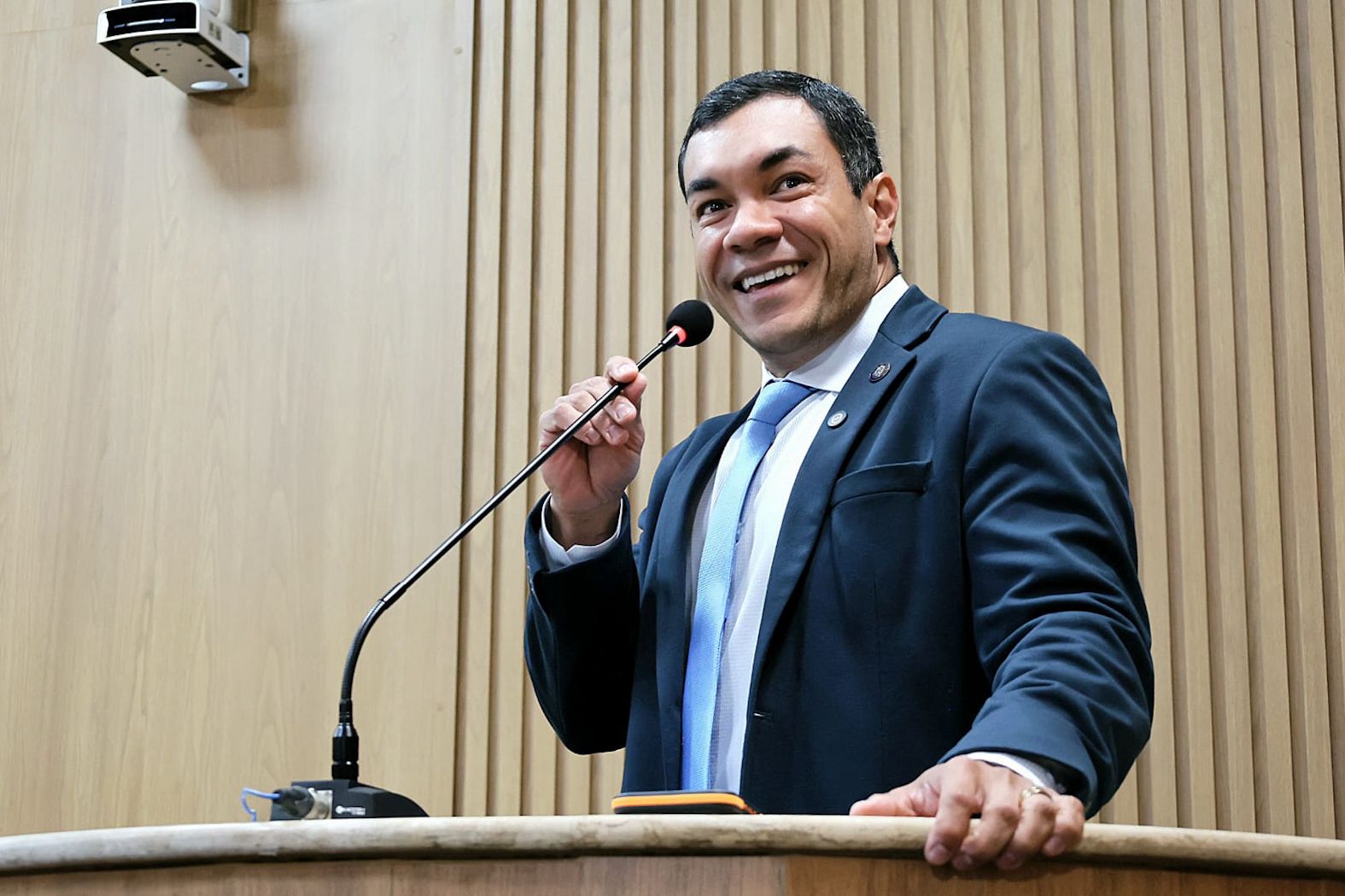 Levi Oliveira tem projeto aprovado que institui Programa Municipal de Educação no Trânsito em Aracaju