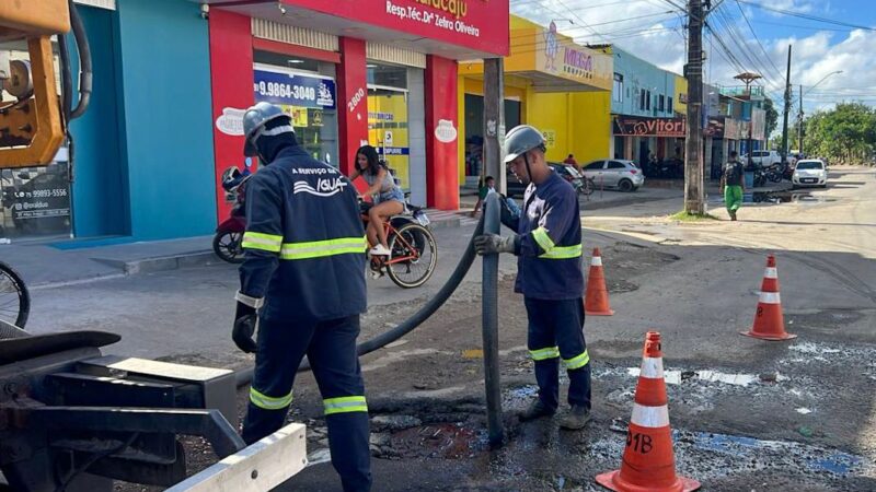 Após solicitação de Levi Oliveira, serviço de desobstrução de esgoto é realizado no bairro Santa Maria