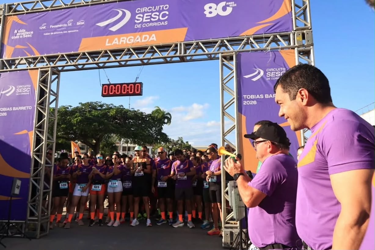 Levi Oliveira prestigia etapa do Circuito Sesc de Corridas em Tobias Barreto