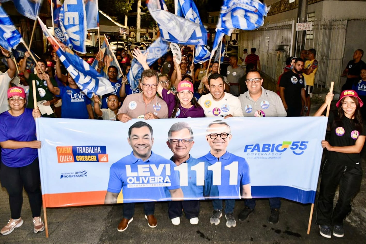 Caminhada do Federa leva Levi Oliveira às ruas do Castelo Branco com propostas para Sergipe